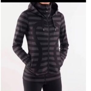 Lululemon Stride Jacket Full Zip Hoodie Black Grey Macro Stripe size 8